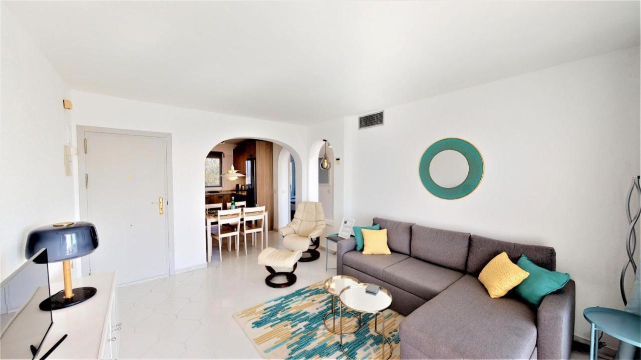 Top Floor Apartment - Amazing Sea View Sitio de Calahonda Exterior foto