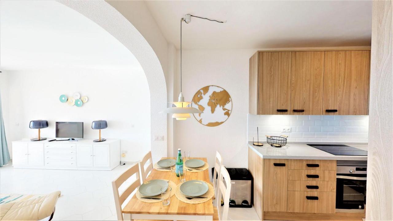 Top Floor Apartment - Amazing Sea View Sitio de Calahonda Exterior foto