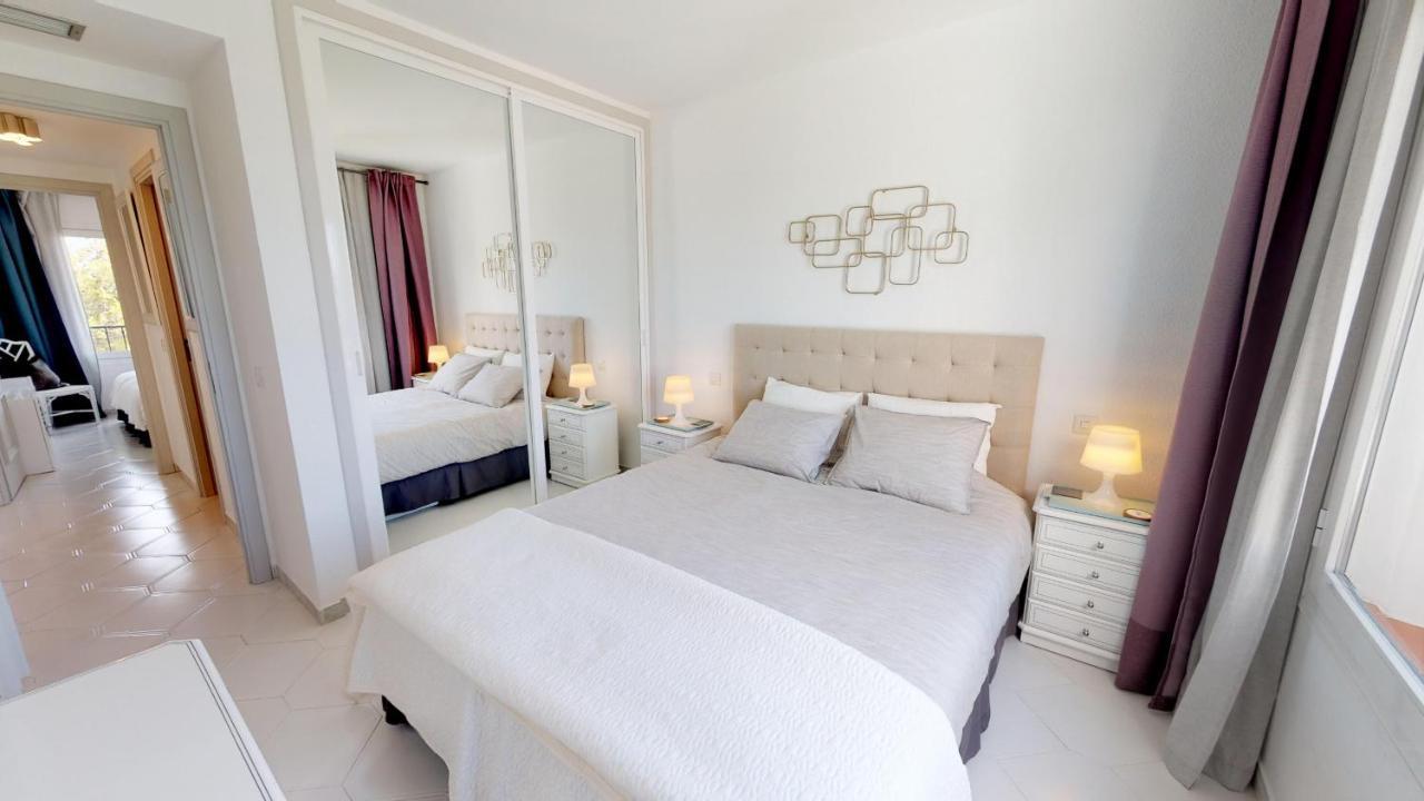Top Floor Apartment - Amazing Sea View Sitio de Calahonda Exterior foto