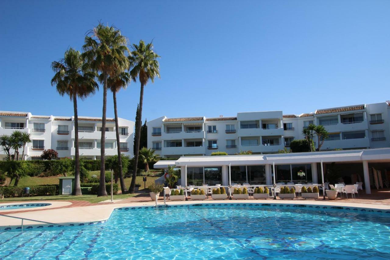 Top Floor Apartment - Amazing Sea View Sitio de Calahonda Exterior foto